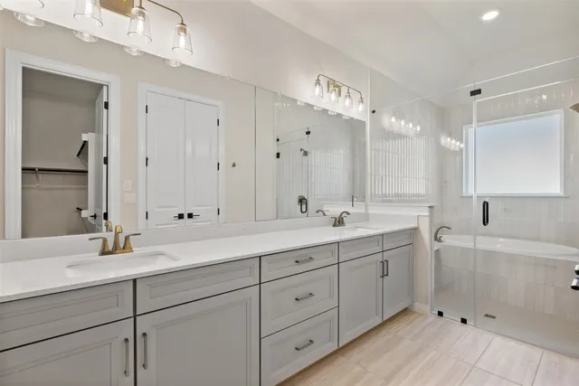 $779,766 | 7608 Montage Drive, Austin, TX 78738