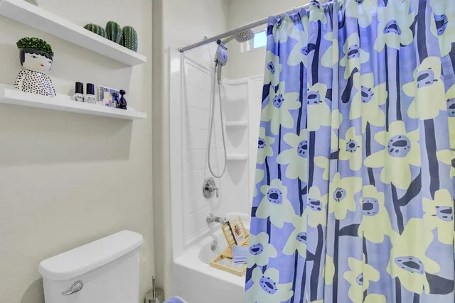 $835,000 | 871 Cordoba Way, Hollister, CA 95023