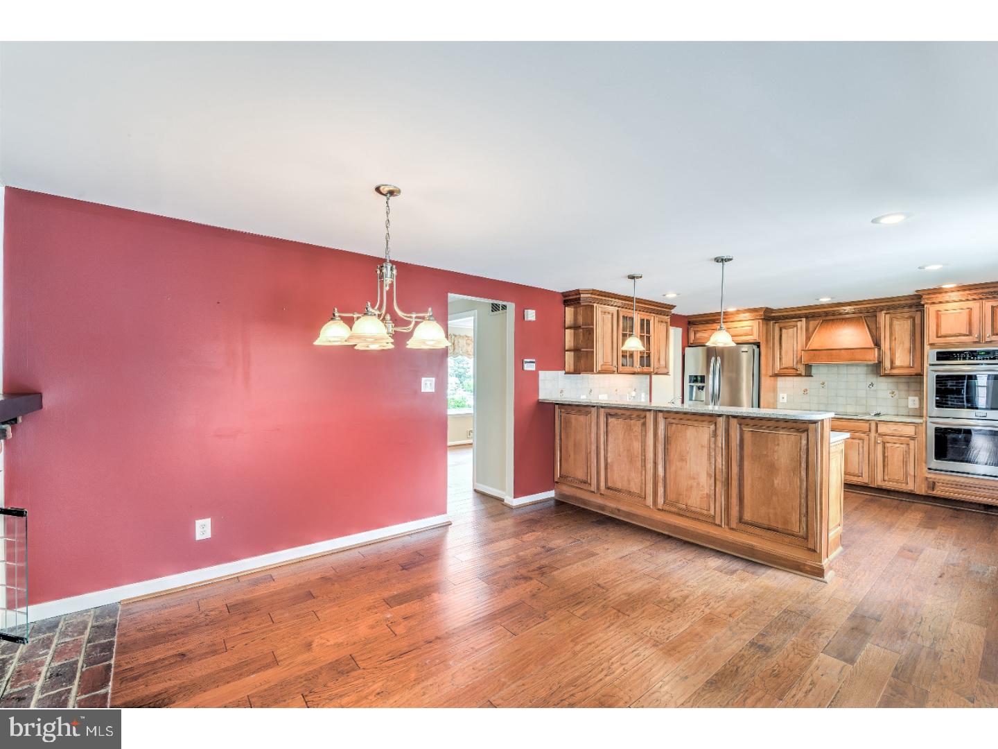 199 Pearl Croft Road Cherry Hill, NJ 08034 - Photo 8 of 25