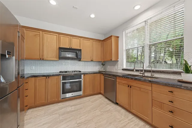 $449,500 | 171 West Sundance Circle, The Woodlands, TX 77382