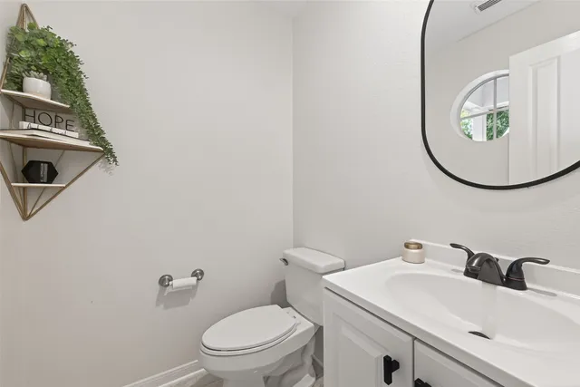 $449,500 | 171 West Sundance Circle, The Woodlands, TX 77382