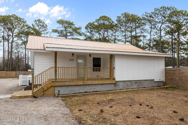 $350,000 | 639 East Chatham Street, Newport, NC 28570