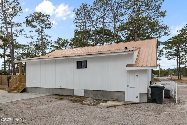 $350,000 | 639 East Chatham Street, Newport, NC 28570
