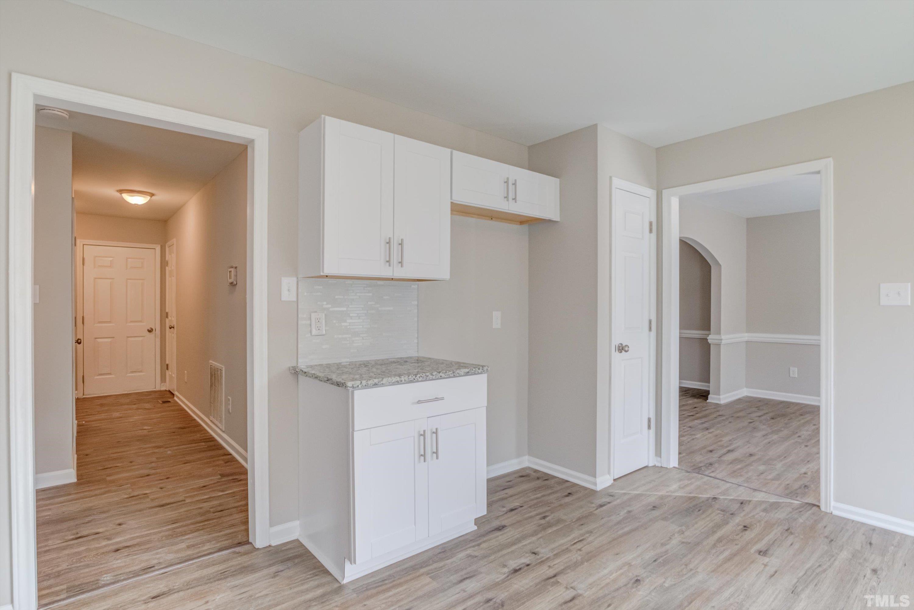 218 Harris Road Smithfield, NC 27577 - Photo 12 of 30 Gallery Image 12