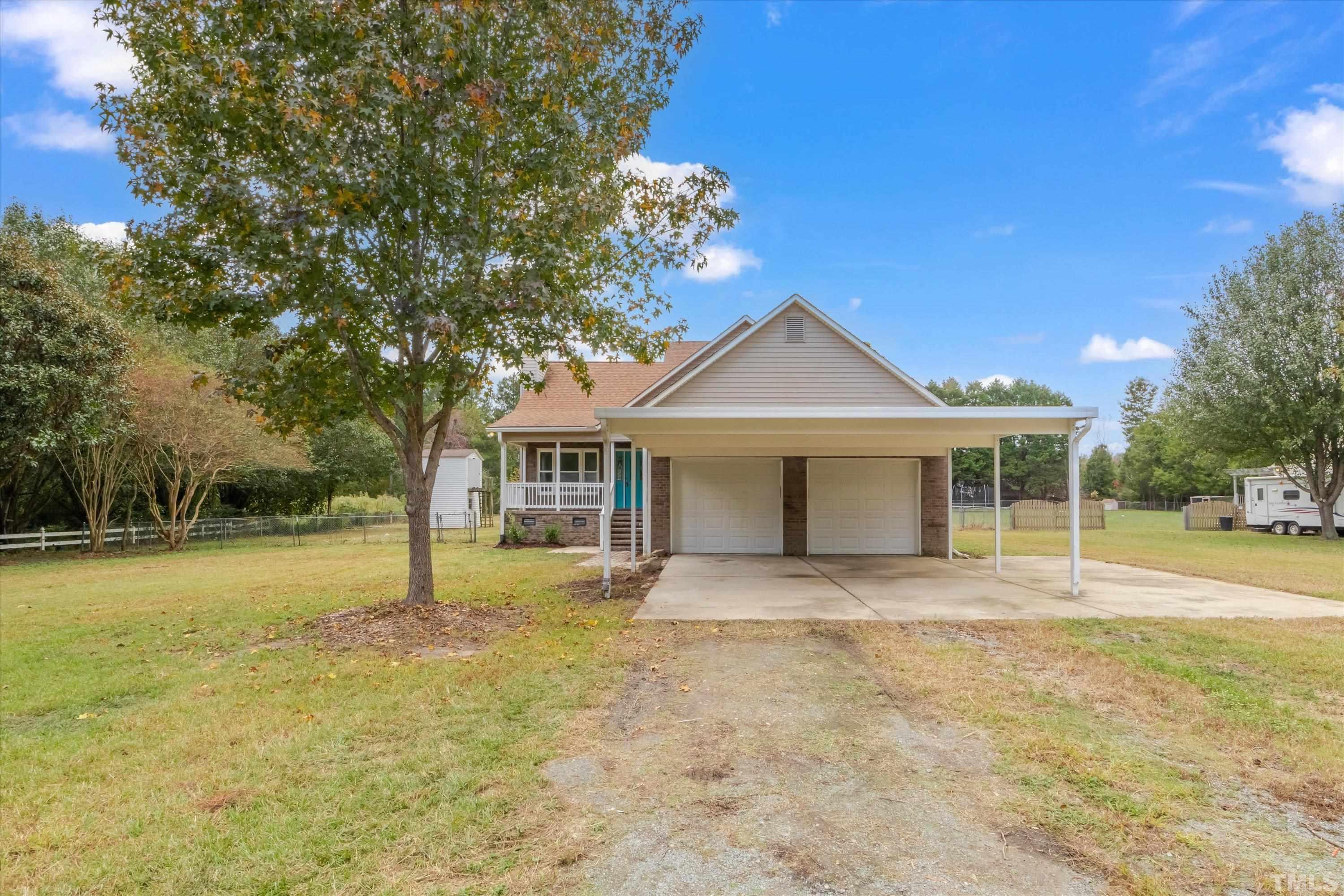 218 Harris Road Smithfield, NC 27577 - Photo 2 of 30 Gallery Image 2