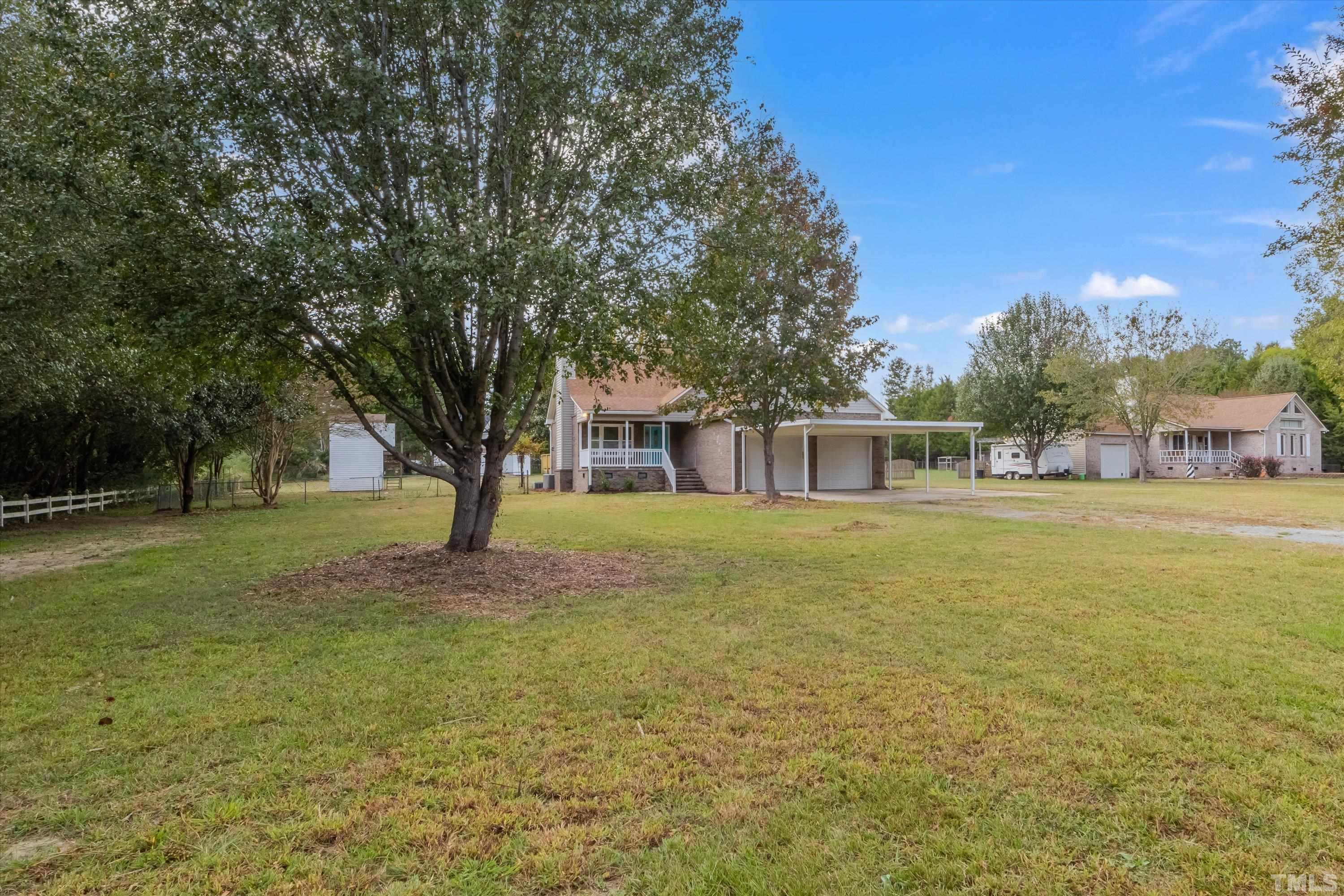 218 Harris Road Smithfield, NC 27577 - Photo 3 of 30 Gallery Image 3