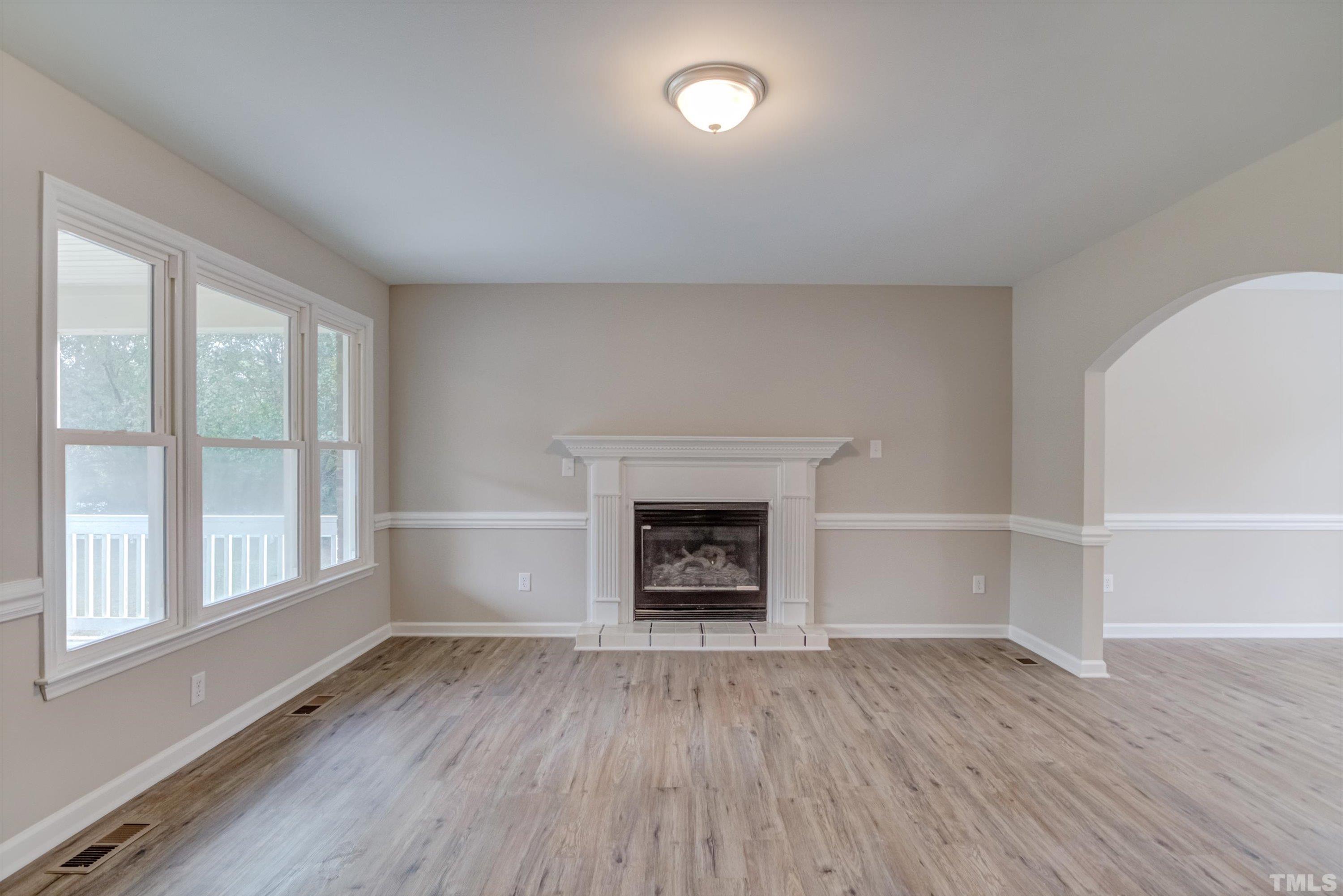 218 Harris Road Smithfield, NC 27577 - Photo 6 of 30 Gallery Image 6