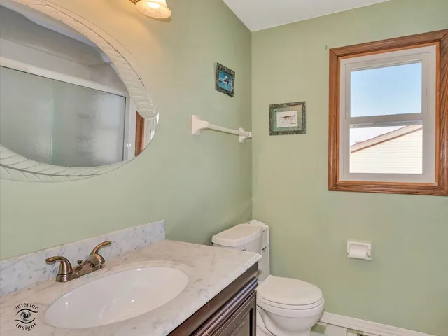 $425,000 | 618 Mendota Lane, Romeoville, IL 60446