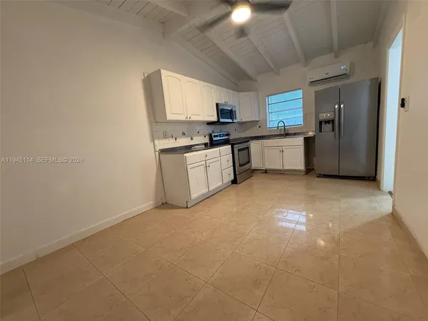 $650,000 | 1572 Northeast 149th Street, Miami, FL 33161