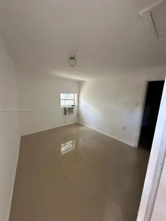 $650,000 | 1572 Northeast 149th Street, Miami, FL 33161