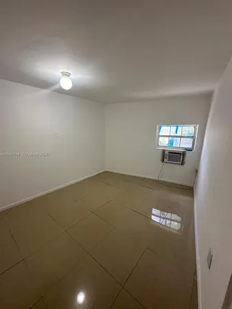 $650,000 | 1572 Northeast 149th Street, Miami, FL 33161