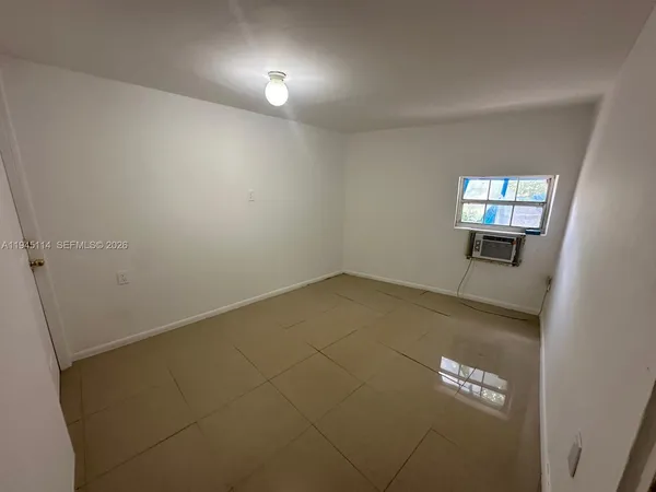 $650,000 | 1572 Northeast 149th Street, Miami, FL 33161