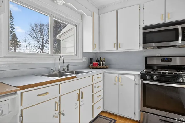 $194,900 | 1101 Sidney Street, Camillus, NY 13219