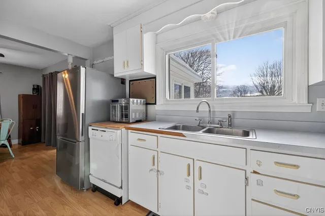 $194,900 | 1101 Sidney Street, Camillus, NY 13219