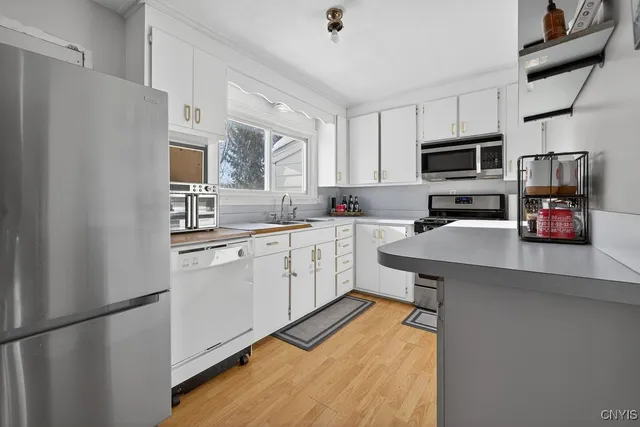 $194,900 | 1101 Sidney Street, Camillus, NY 13219