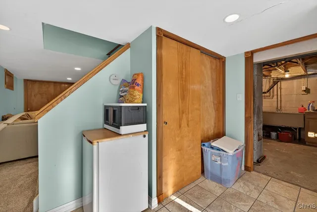 $194,900 | 1101 Sidney Street, Camillus, NY 13219