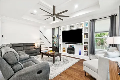 $499,000 | 2220 Pressburg Street, New Orleans, LA 70122