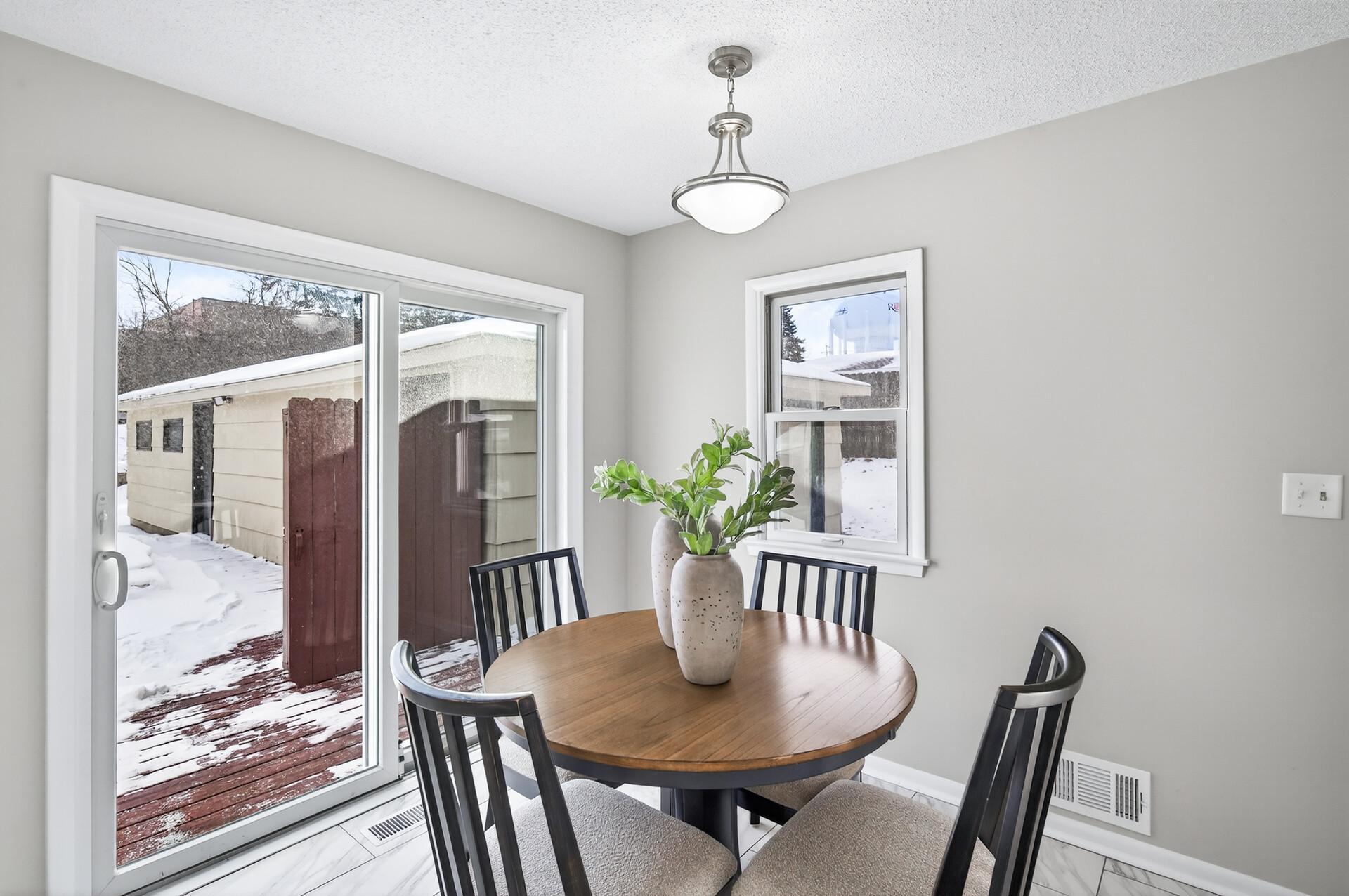 1790 Oakcrest Avenue Roseville, MN 55113 - Photo 15 of 51