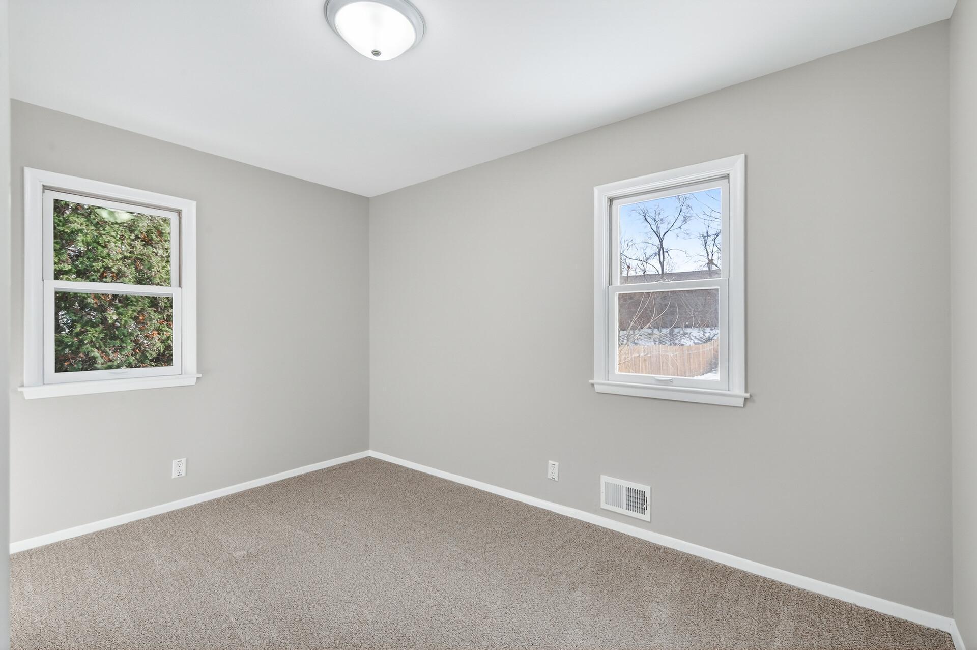 1790 Oakcrest Avenue Roseville, MN 55113 - Photo 26 of 51