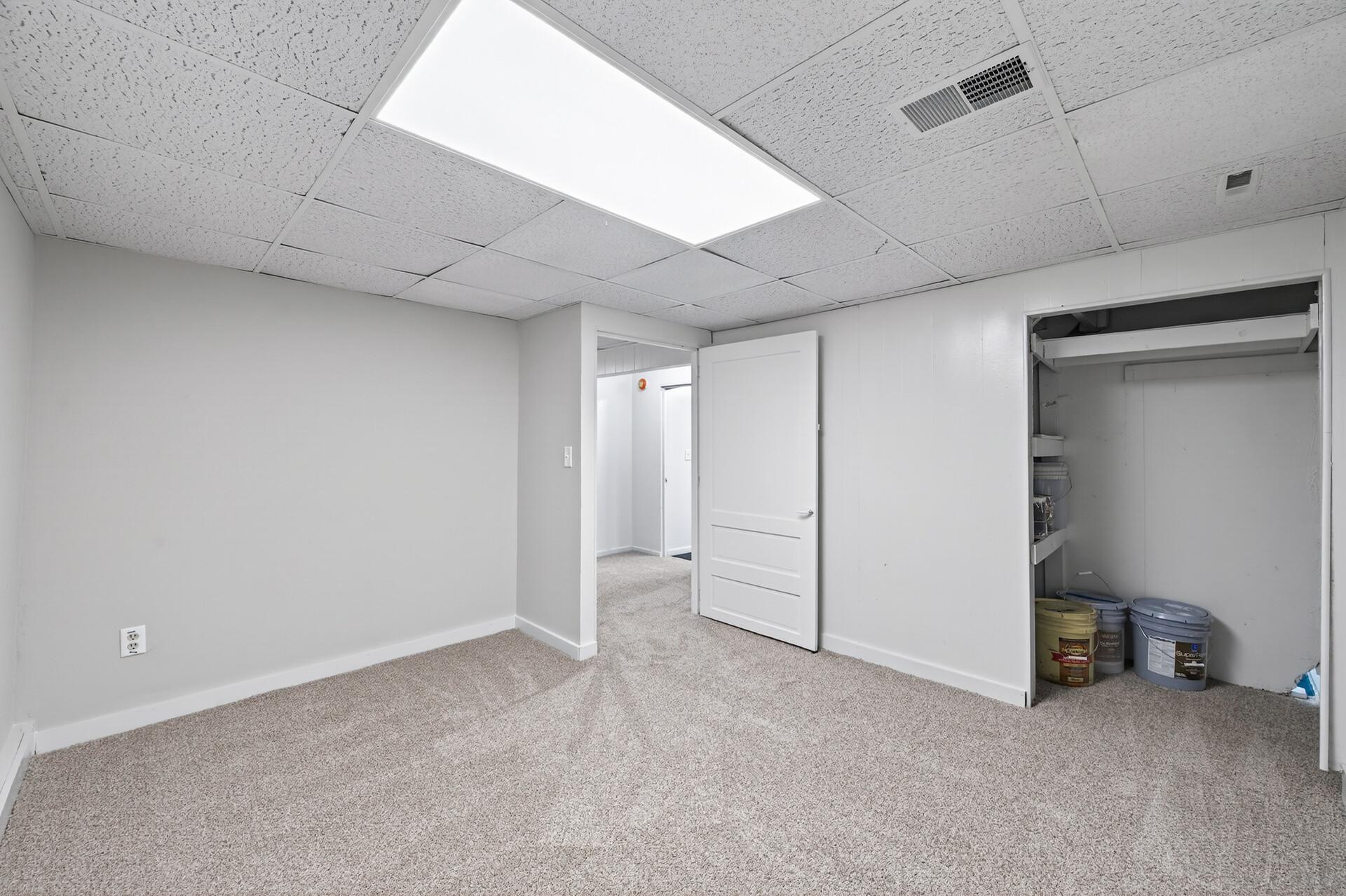 1790 Oakcrest Avenue Roseville, MN 55113 - Photo 30 of 51