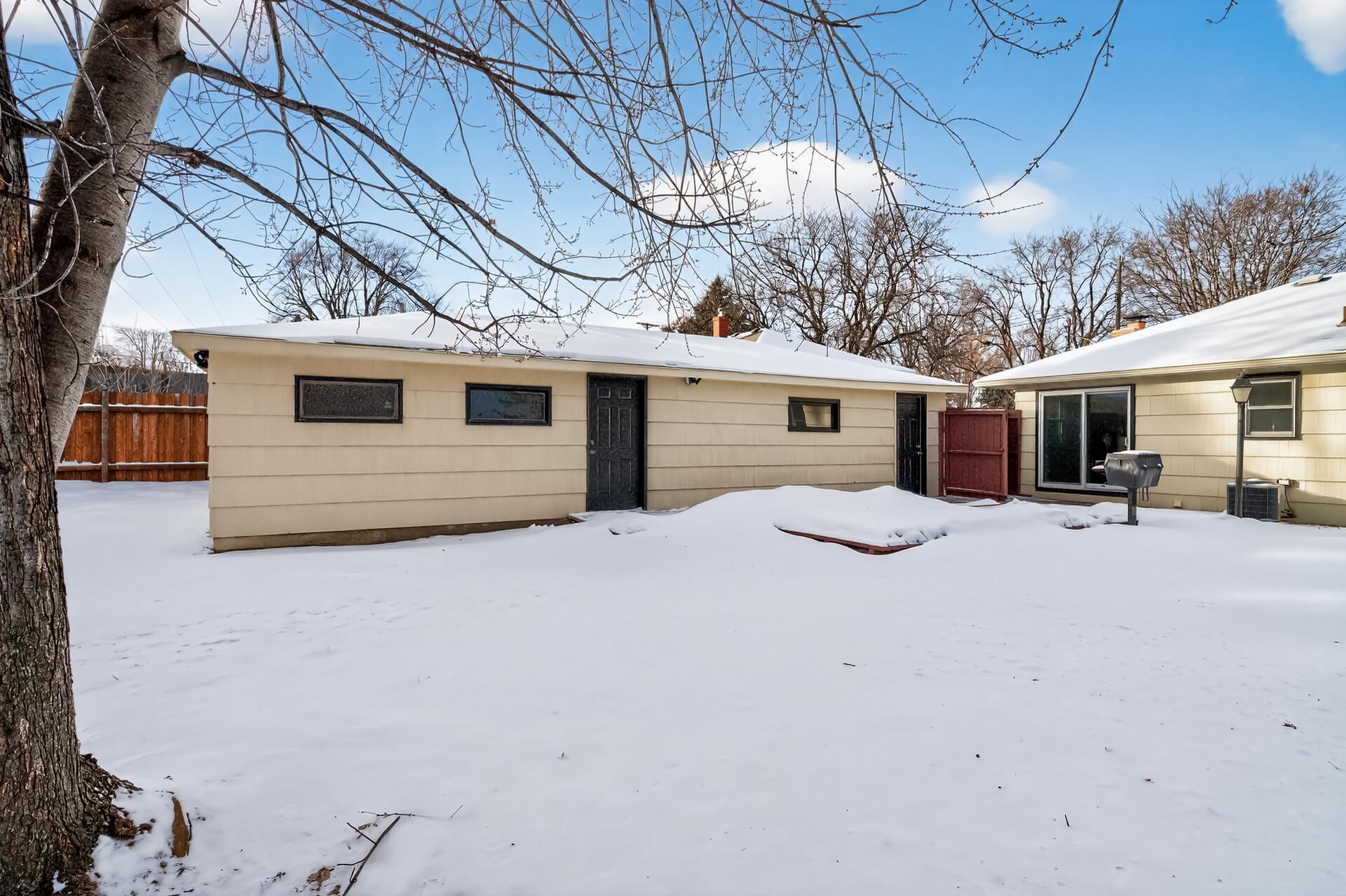 1790 Oakcrest Avenue Roseville, MN 55113 - Photo 47 of 51