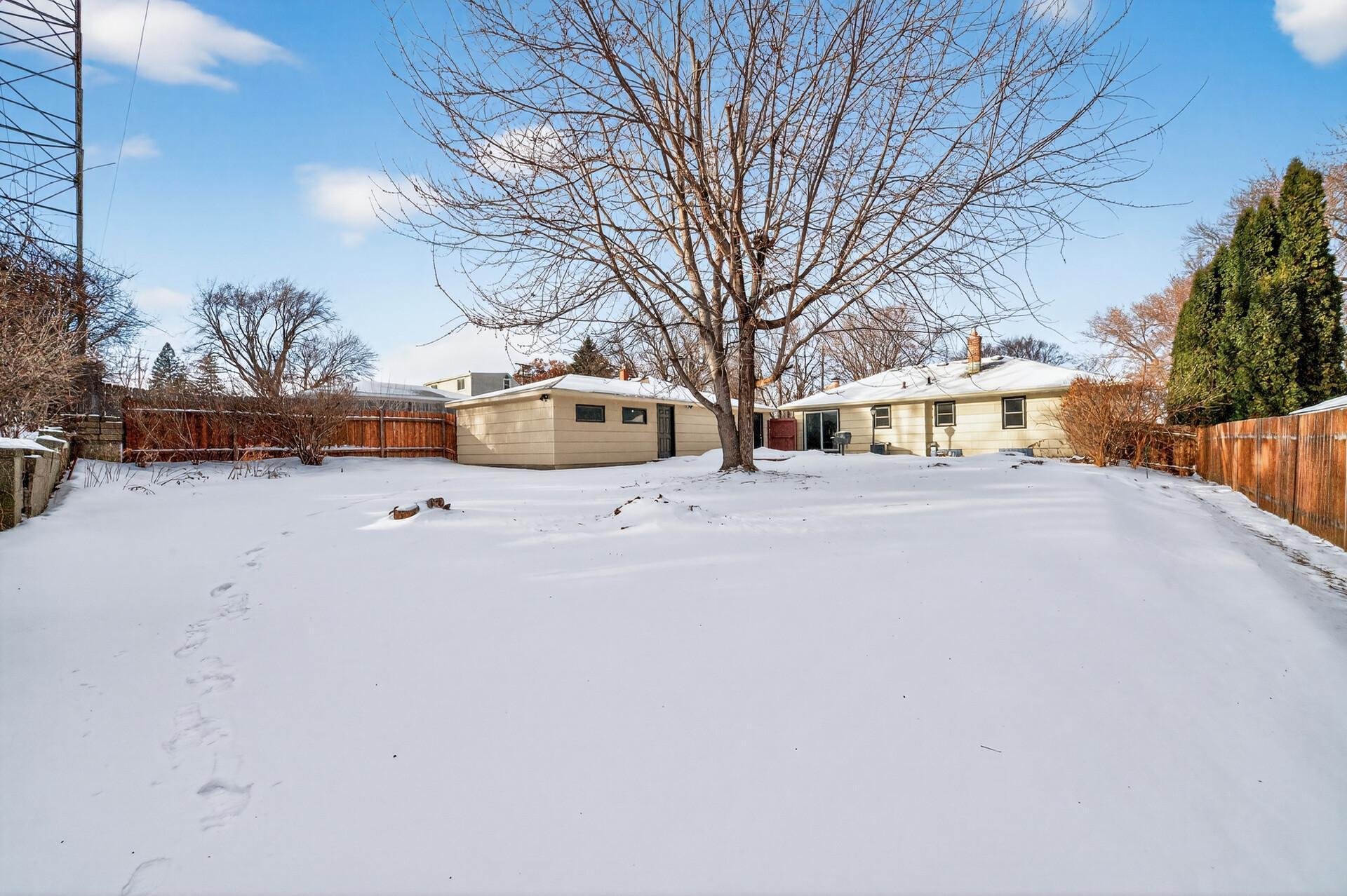 1790 Oakcrest Avenue Roseville, MN 55113 - Photo 50 of 51