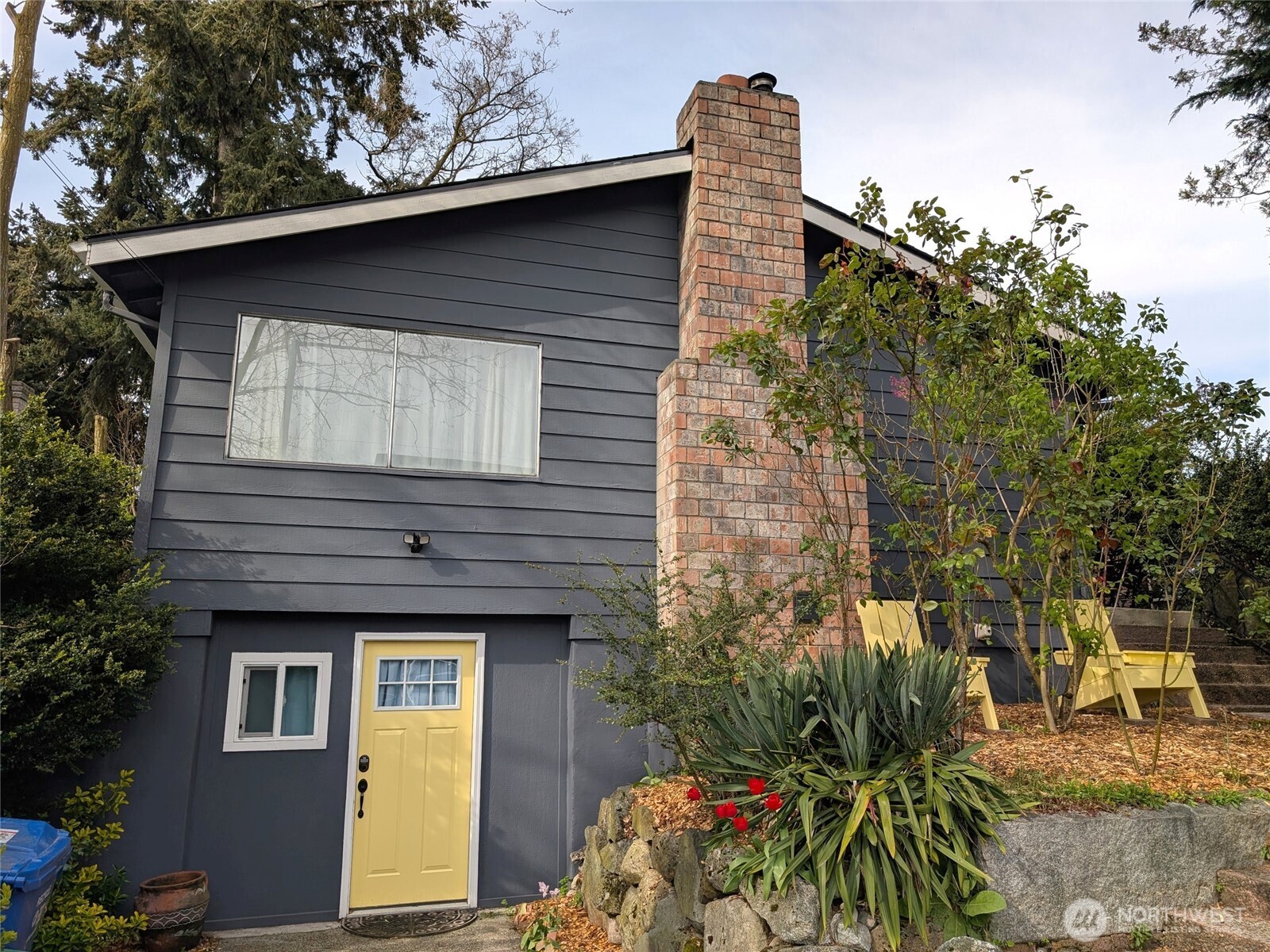 936 North 101st Street Seattle, WA 98133 - Photo 1 of 26