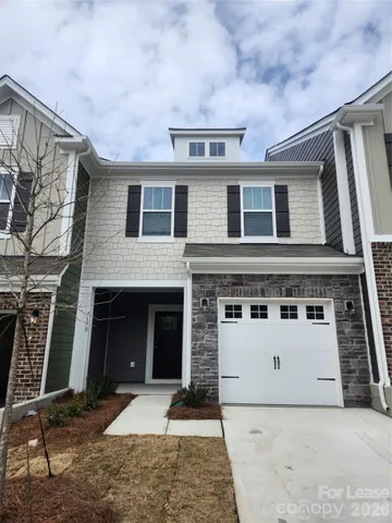 $2,200 | 7150 Bentz Street, Charlotte, NC 28269