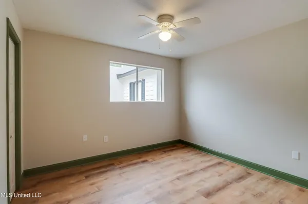 $1,025 | 150 Pat Harrison Street, Unit 3, Biloxi, MS 39530