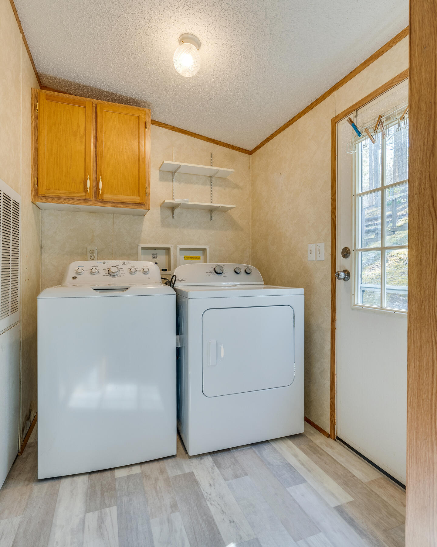 202 Taylor Hollow Road Elizabethton, TN 37643 - Photo 25 of 35 025