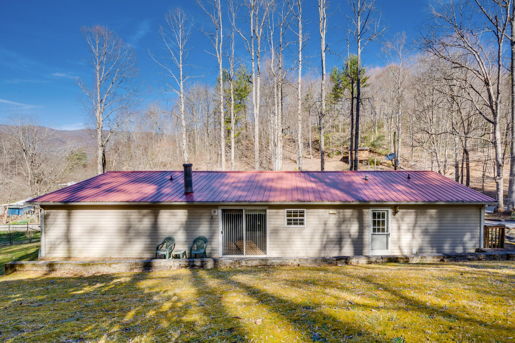 202 Taylor Hollow Road Elizabethton, TN 37643 - Photo 33 of 35 033
