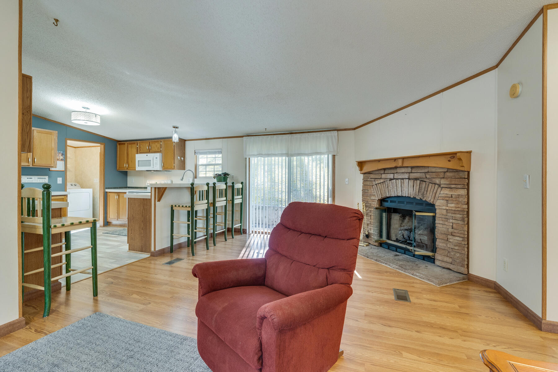 202 Taylor Hollow Road Elizabethton, TN 37643 - Photo 9 of 35 009