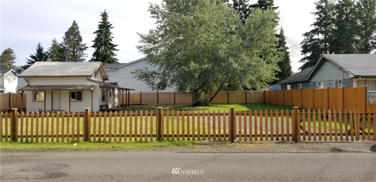 2809 Russell Road Centralia, WA 98531 - Photo 1 of 15 Gallery Image 1