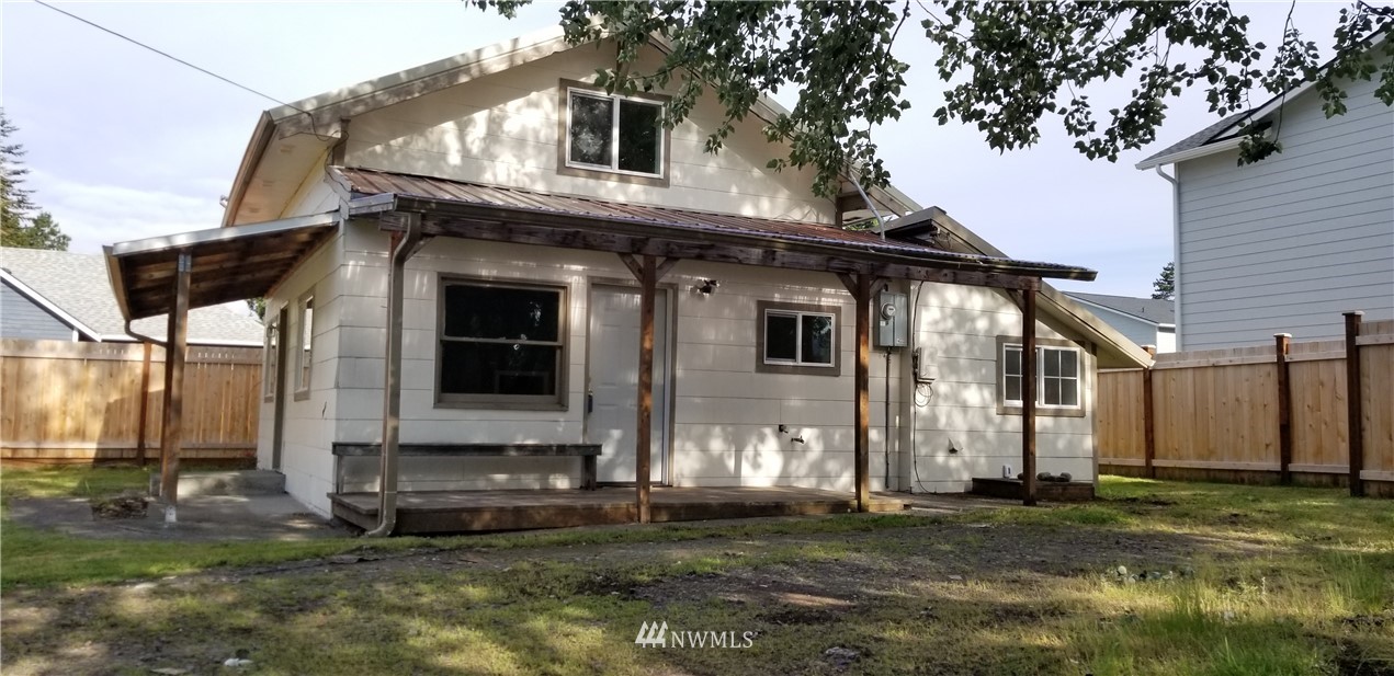 2809 Russell Road Centralia, WA 98531 - Photo 2 of 15 Gallery Image 2