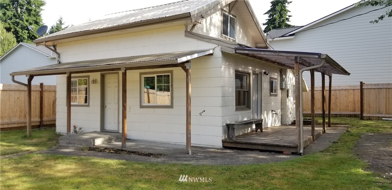 2809 Russell Road Centralia, WA 98531 - Photo 3 of 15 Gallery Image 3