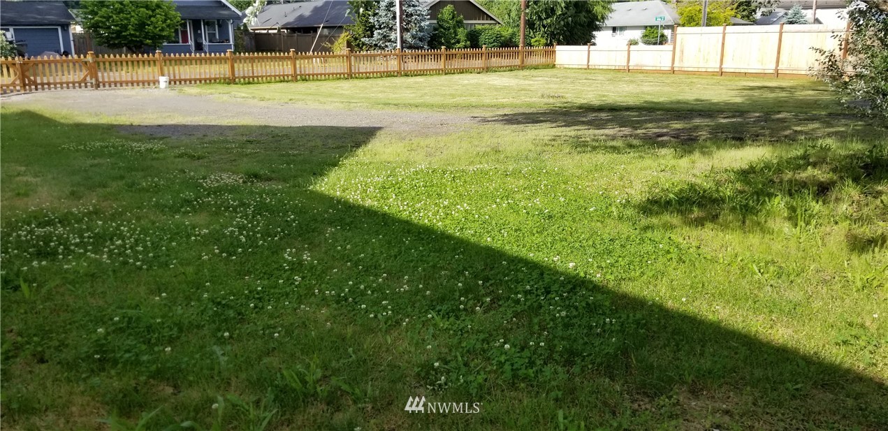 2809 Russell Road Centralia, WA 98531 - Photo 5 of 15 Gallery Image 5