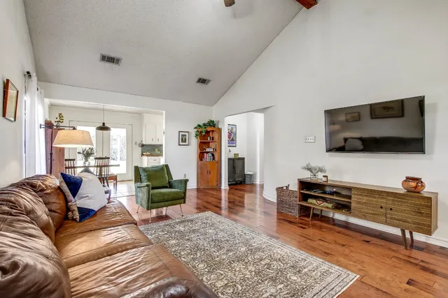 $375,000 | 50109 Flintrock Drive, Georgetown, TX 78626