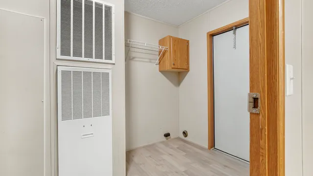 a view of walk in closet