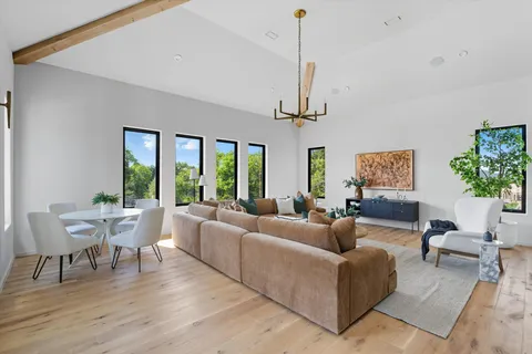 $4,650,000 | 860 Brook Hollow Road, Nashville, TN 37205