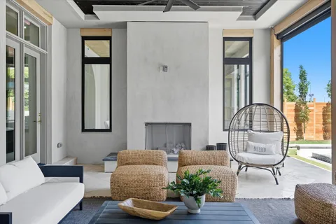 $4,650,000 | 860 Brook Hollow Road, Nashville, TN 37205