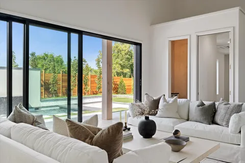 $4,650,000 | 860 Brook Hollow Road, Nashville, TN 37205