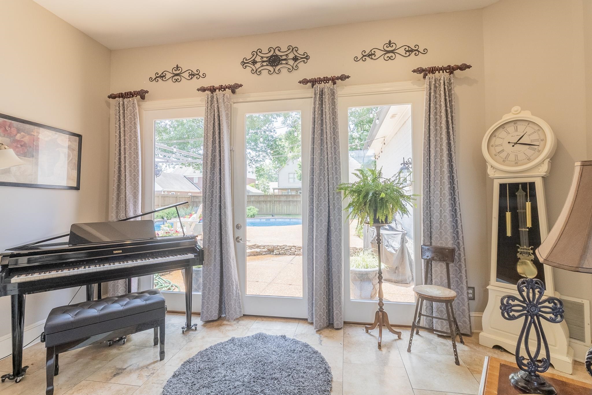 1249 Mintmere Drive Collierville, TN 38017 - Photo 19 of 40