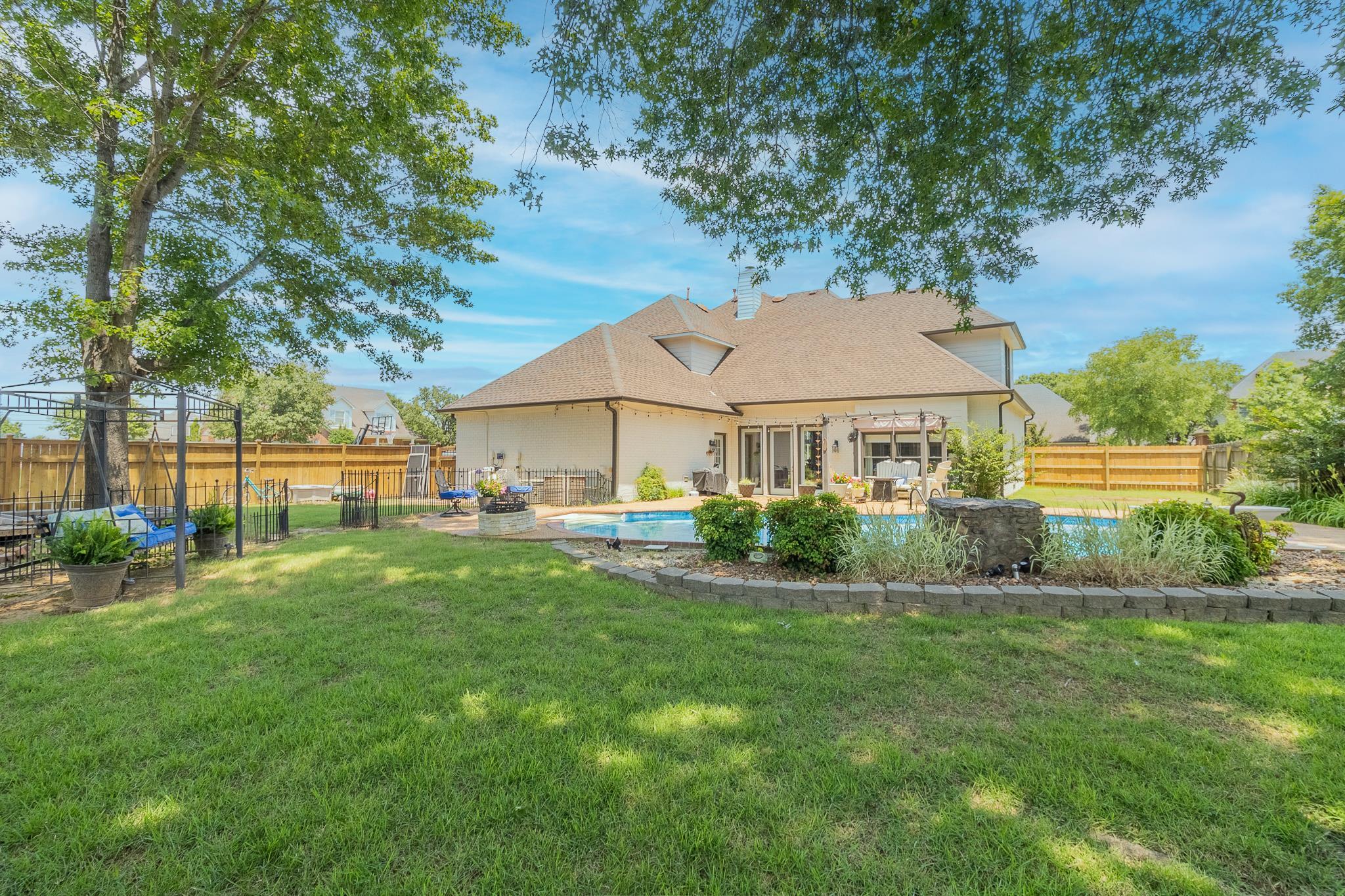 1249 Mintmere Drive Collierville, TN 38017 - Photo 32 of 40