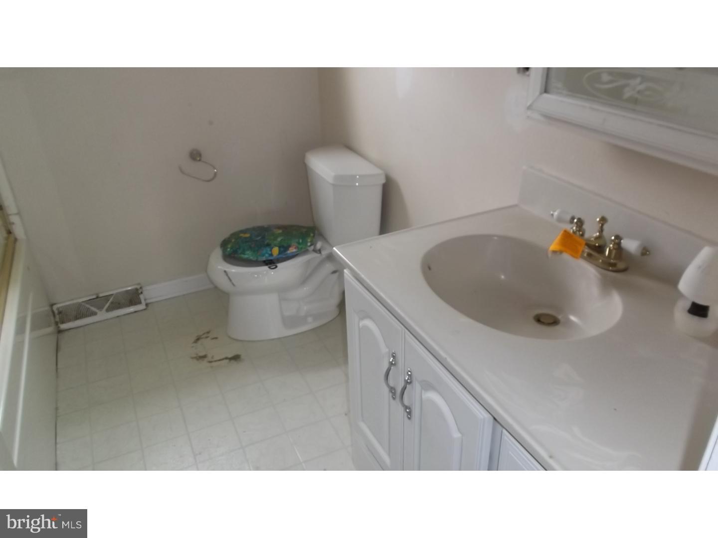 202 Cleveland Avenue Riverside, NJ 08075 - Photo 11 of 22