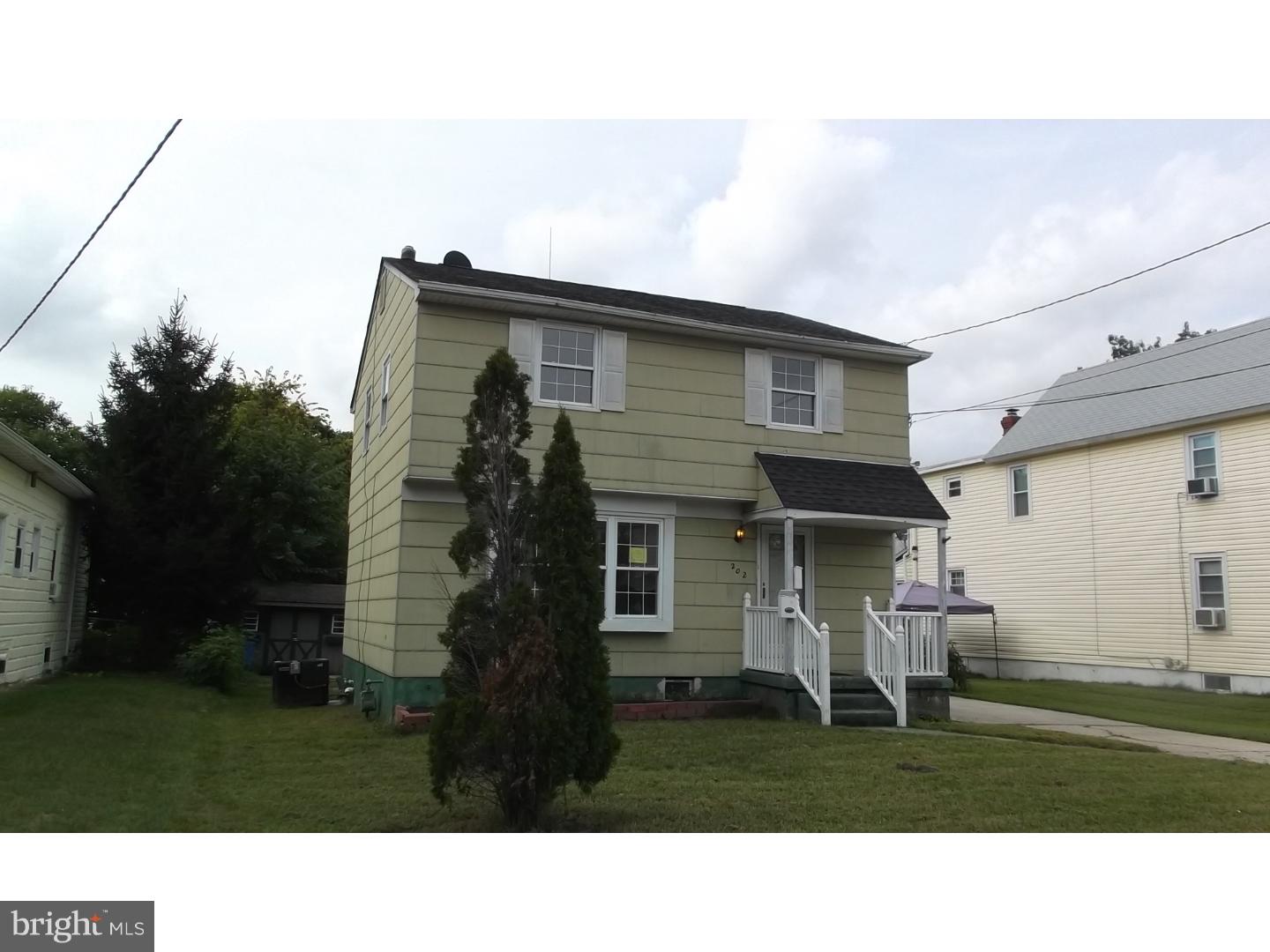 202 Cleveland Avenue Riverside, NJ 08075 - Photo 3 of 22