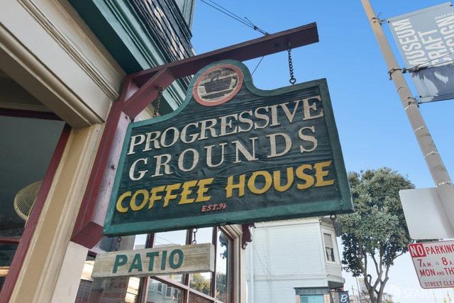 a close up of a street sign