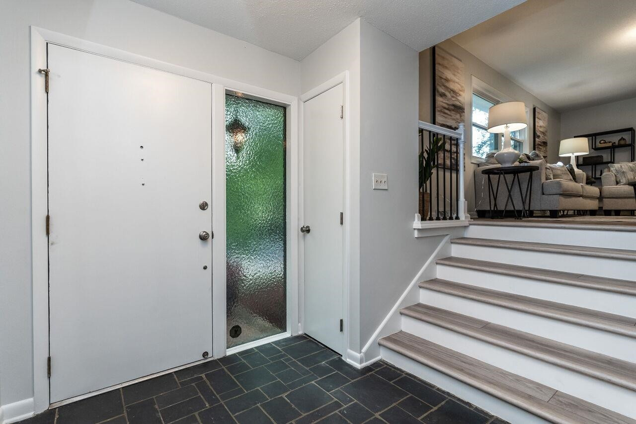 5717 Old Forge Circle Raleigh, NC 27609 - Photo 4 of 32 Photo 4