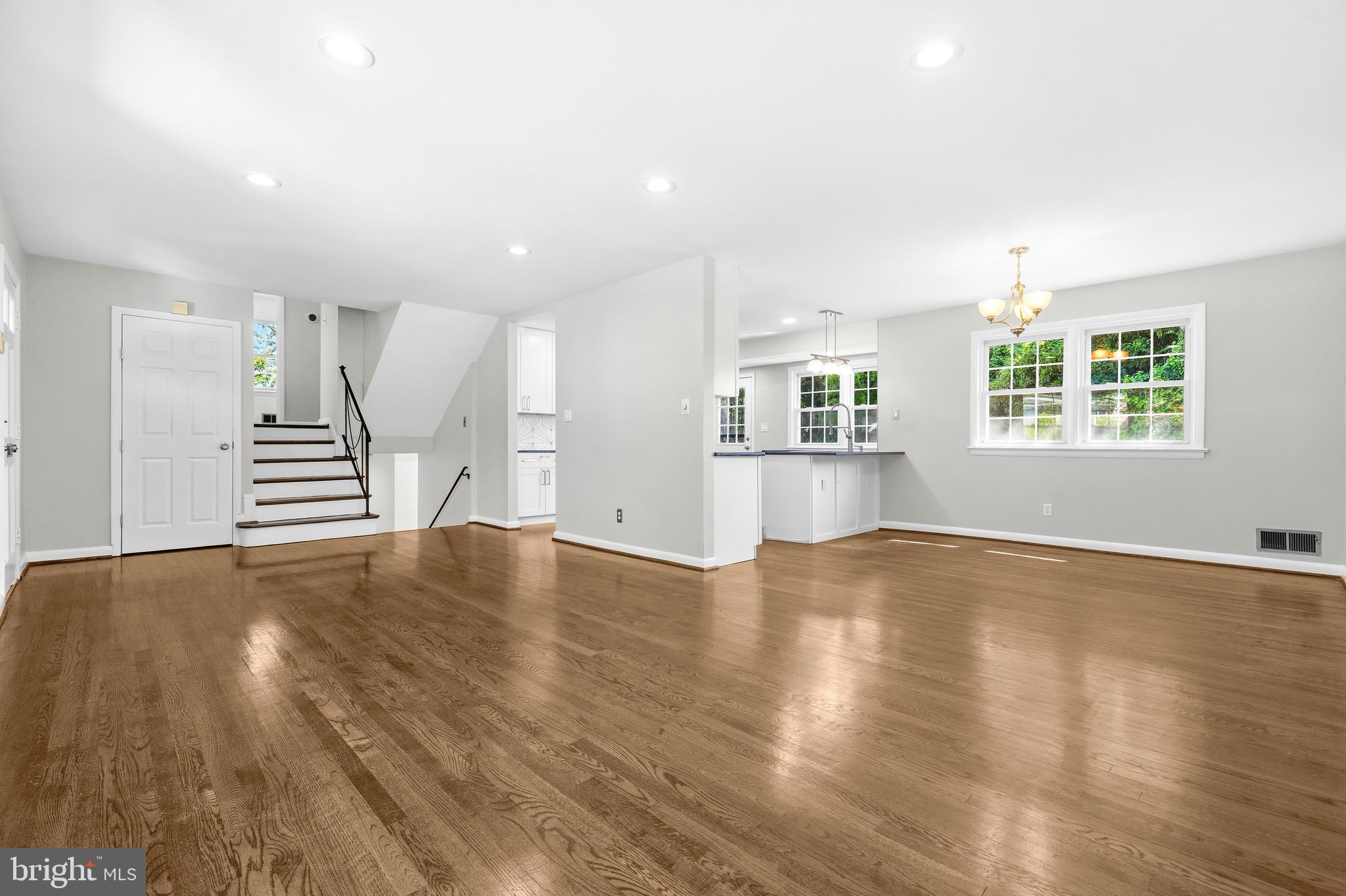 10802 Meadowhill Road Silver Spring, MD 20901 - Photo 11 of 60 Gallery Image 11