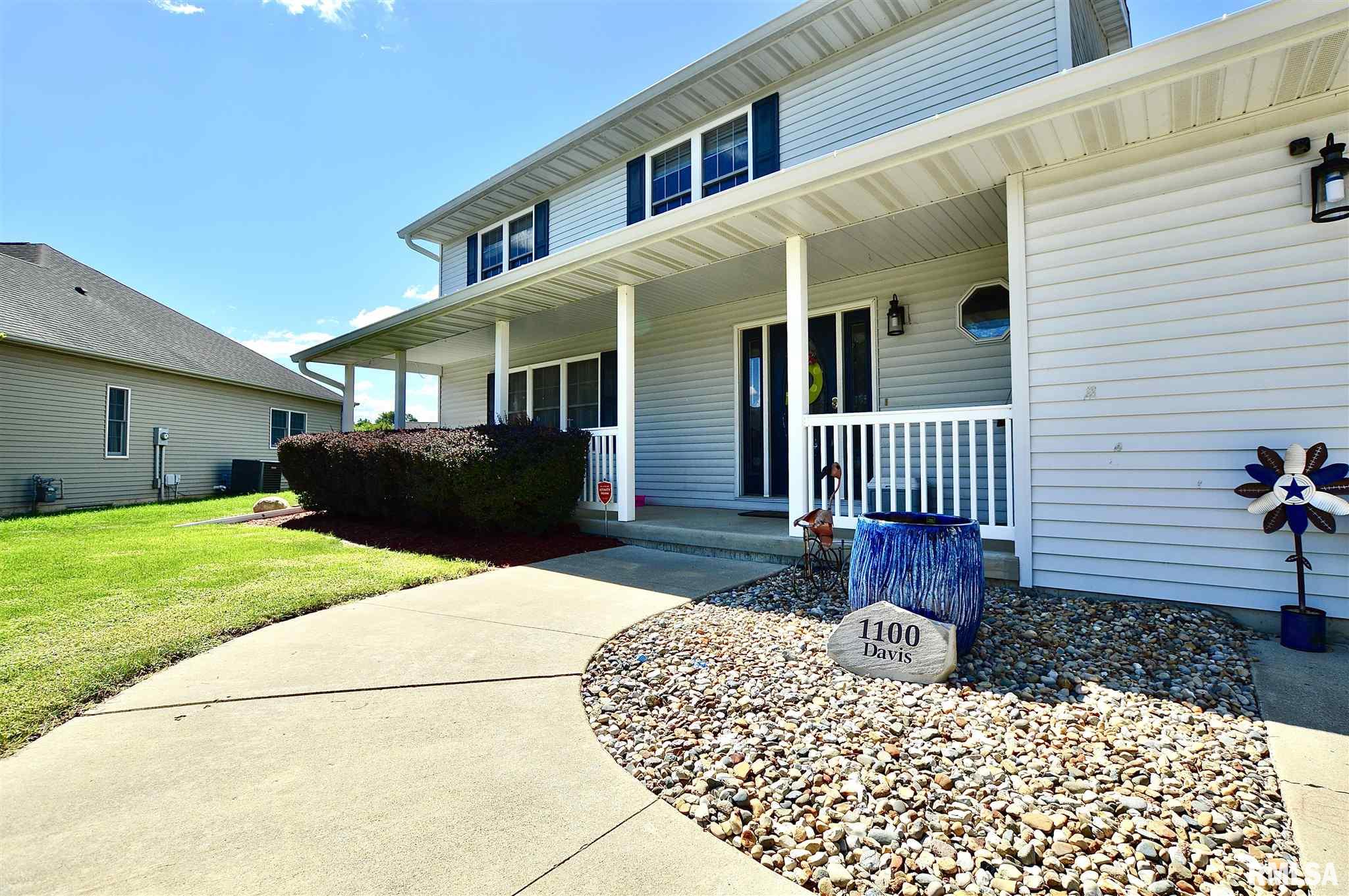 1100 Bridle Path Lane Springfield, IL 62712 - Photo 1 of 48