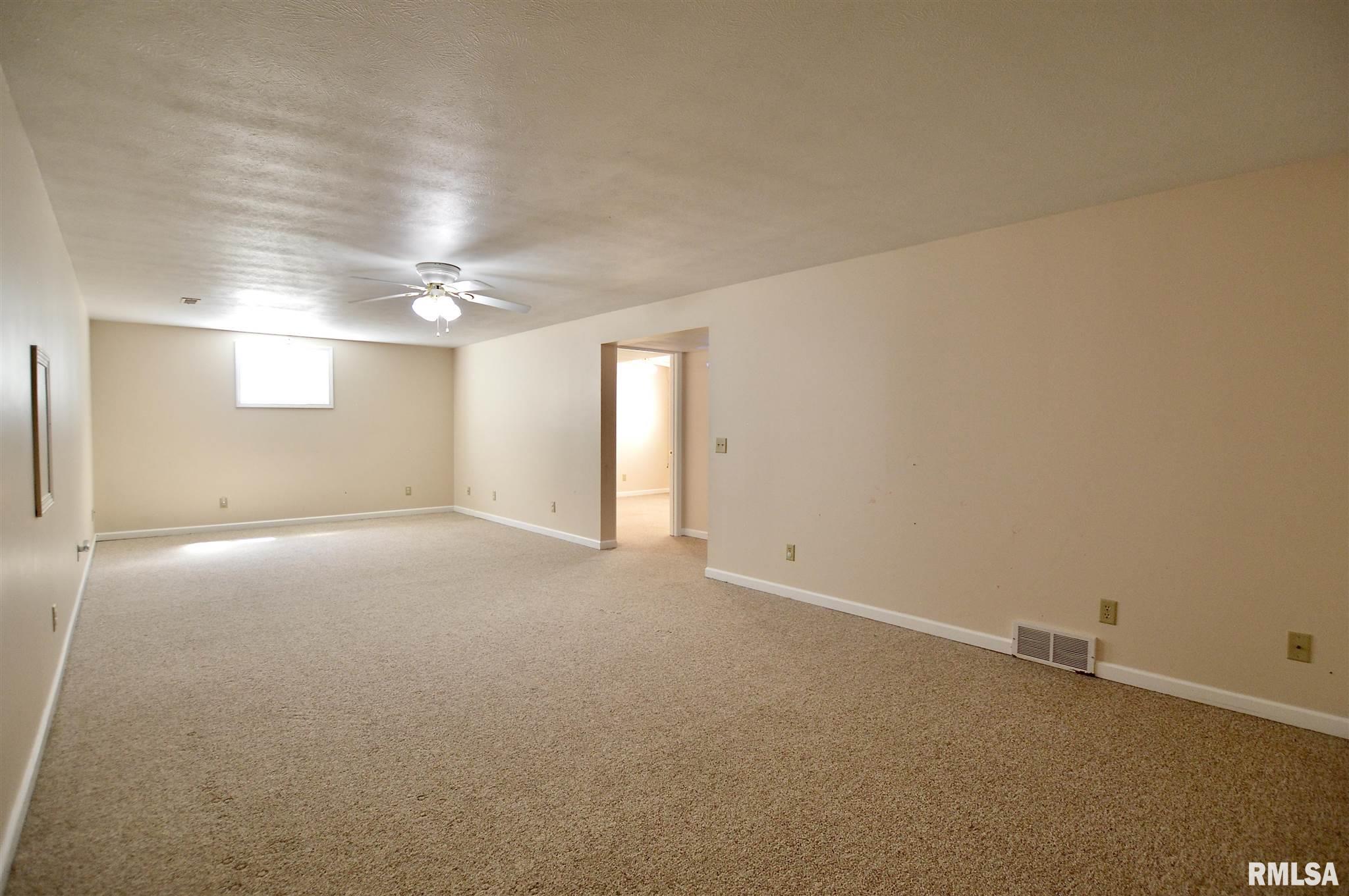 1100 Bridle Path Lane Springfield, IL 62712 - Photo 33 of 48